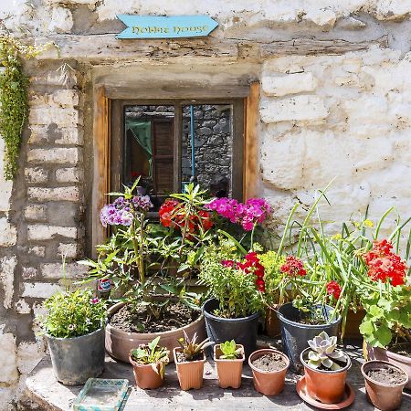 Hobbithousebademler Bed & Breakfast Urla Dış mekan fotoğraf