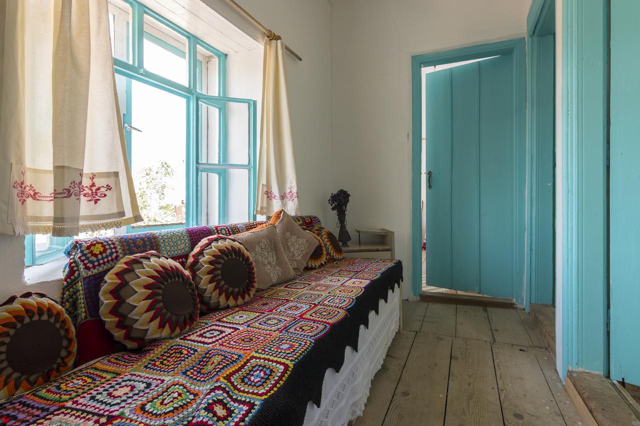 Hobbithousebademler Bed & Breakfast Urla Dış mekan fotoğraf