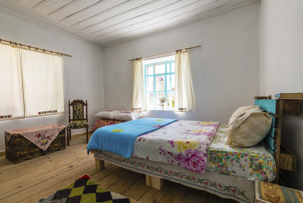 Hobbithousebademler Bed & Breakfast Urla Dış mekan fotoğraf